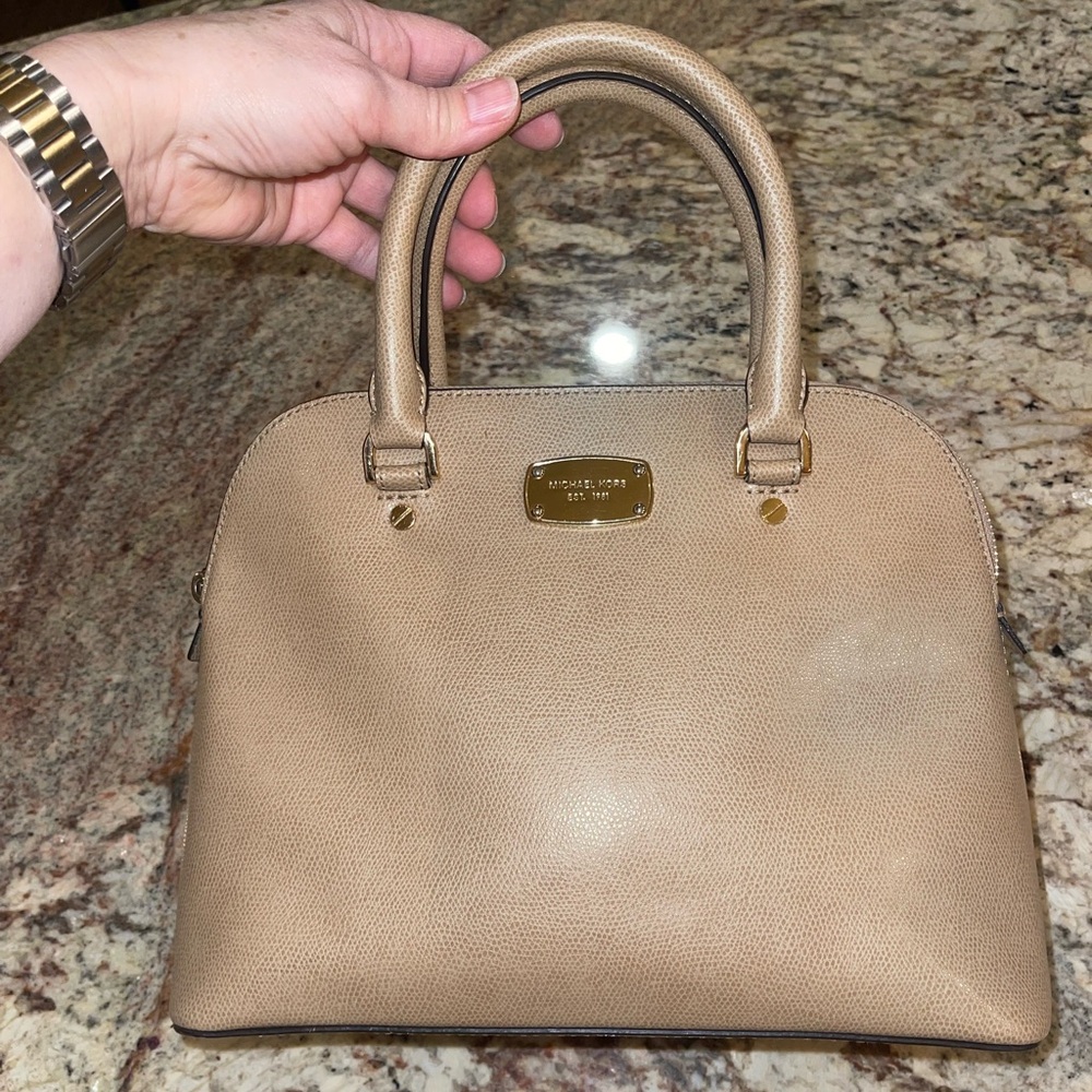 Michael Kors Cindy dome satchel